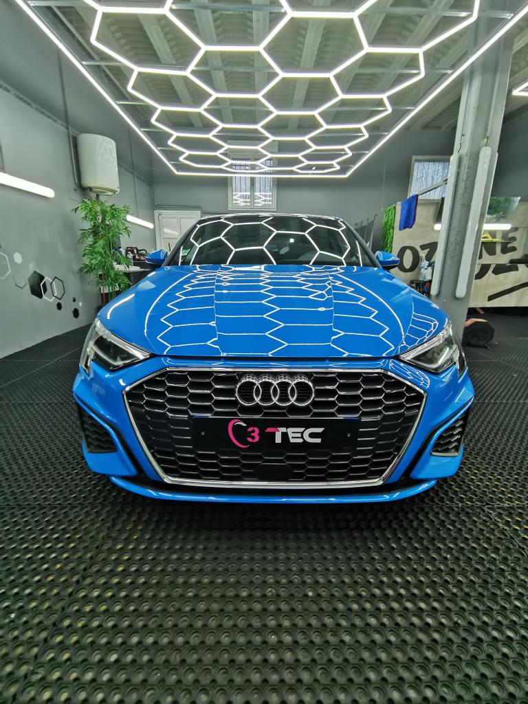 Traitement céramique Gtechniq Crystal Sérum Ultra garantie 9 ans sur une Audi A3