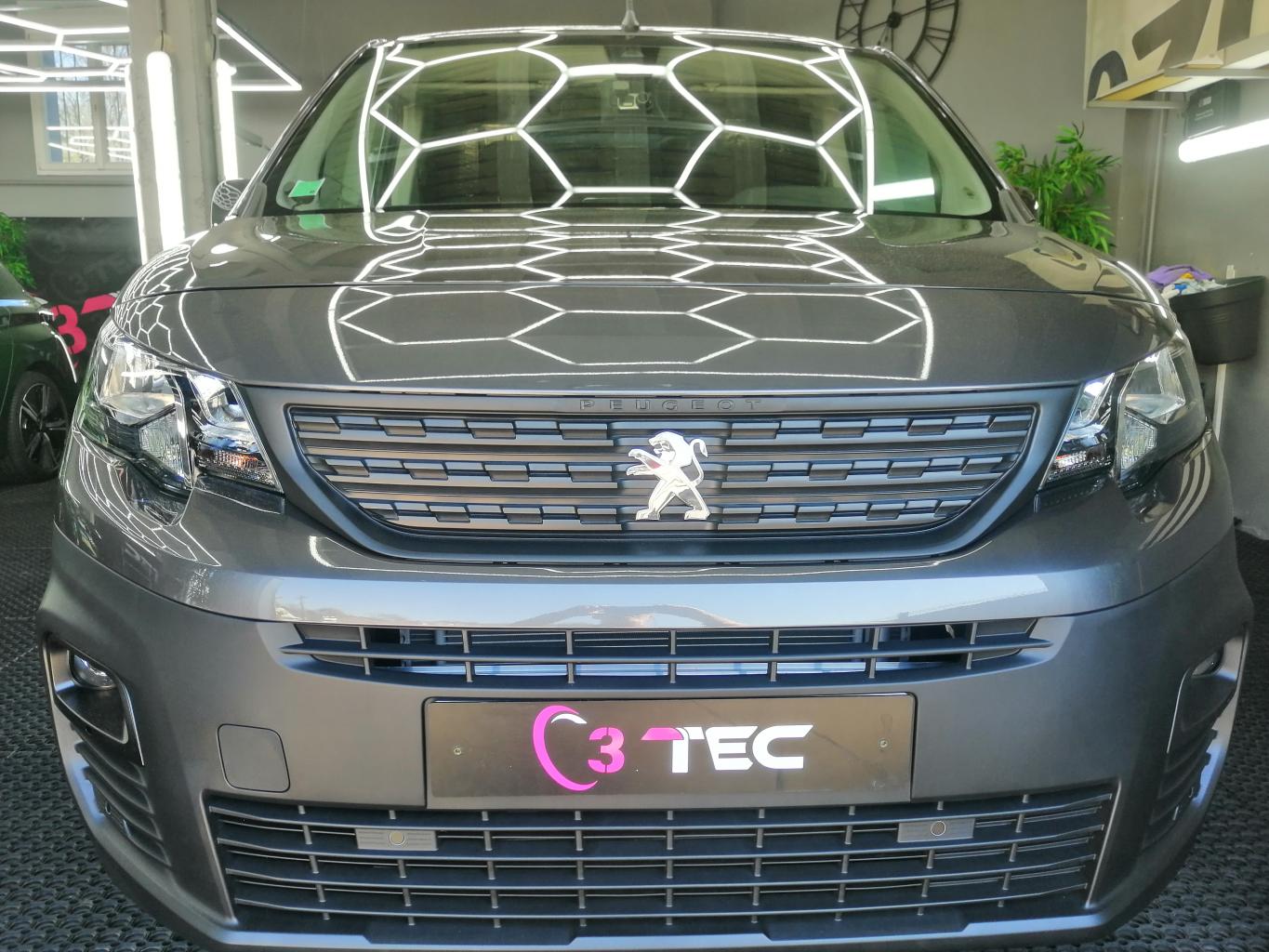 Polish et traitement C2 Gtechniq sur un Peugeot Partner