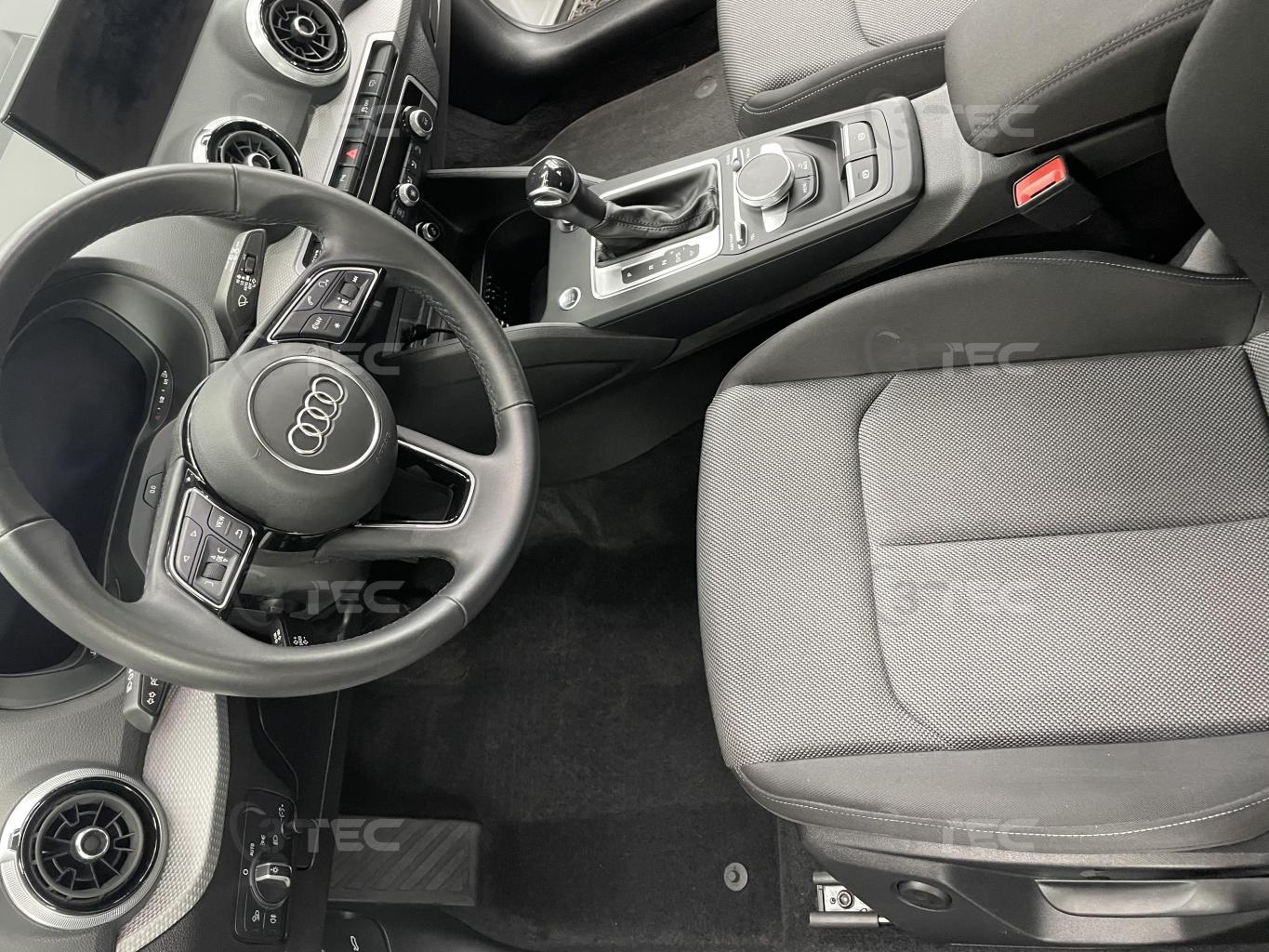 Nettoyage complet intérieur et extérieur sur un Audi Q2